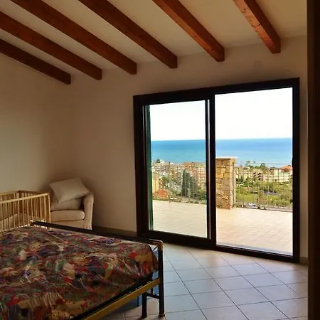 Nemo Villa